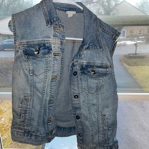 Jean vest